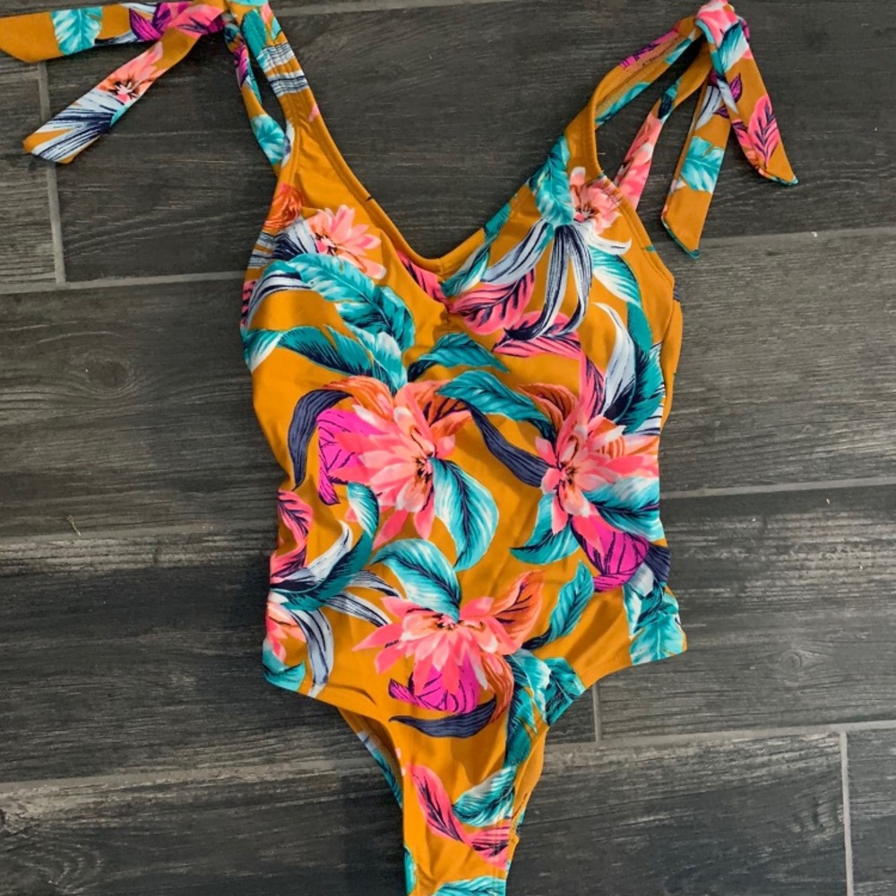 Floral one piece swimsuit